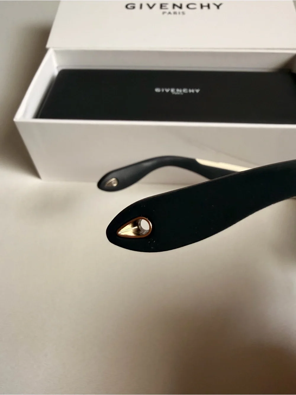 Givenchy Black and Beige Round Sunglasses